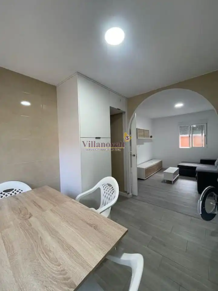 Habitación de Apartamento de alquiler en Vigo  con Amueblado