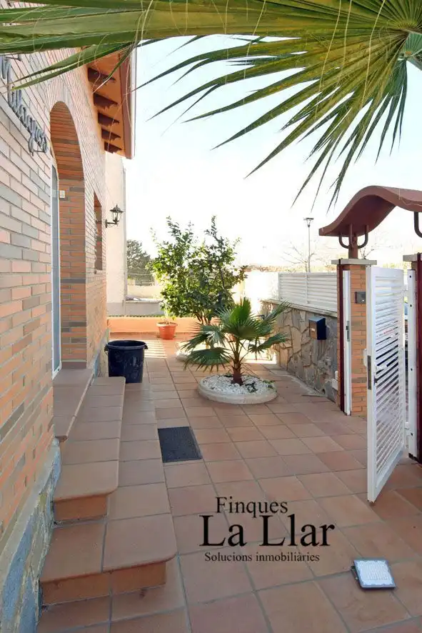Casa o xalet en venda a MARTI I POL, Rodonyà