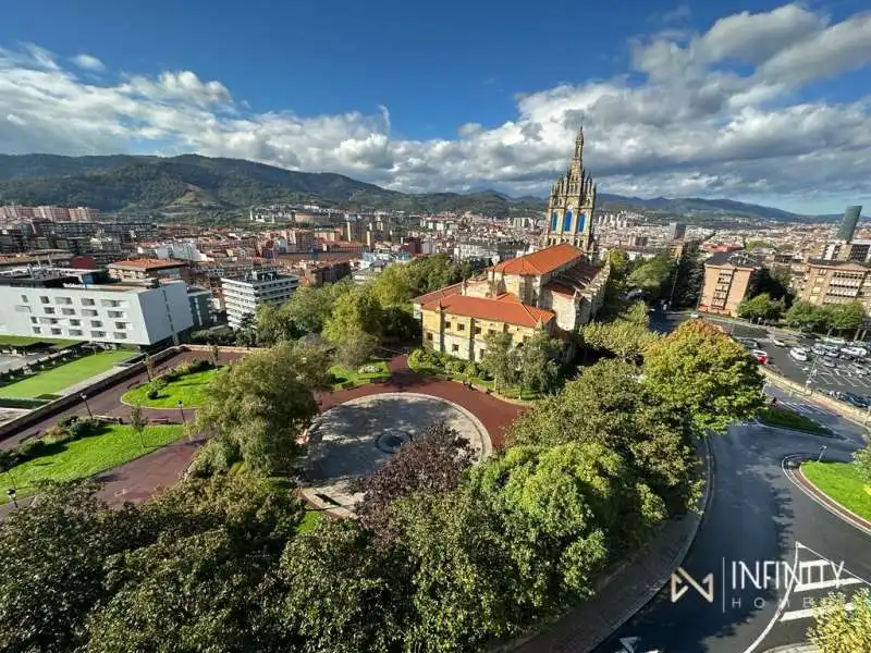 Dúplex en venta en Juan XXIII S S Plaza, Zurbaran