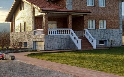 Exterior view of House or chalet for sale in Valle de Losa  with Terrace and Storage room