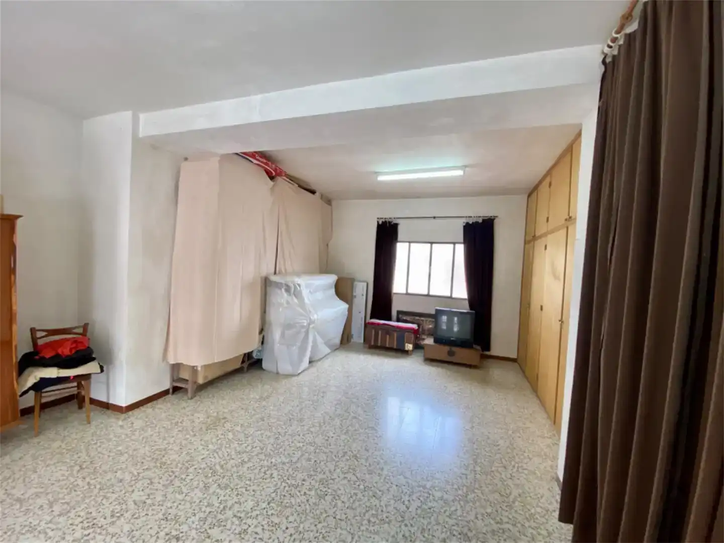 Casa adosada en venda en Archidona amb Balcó