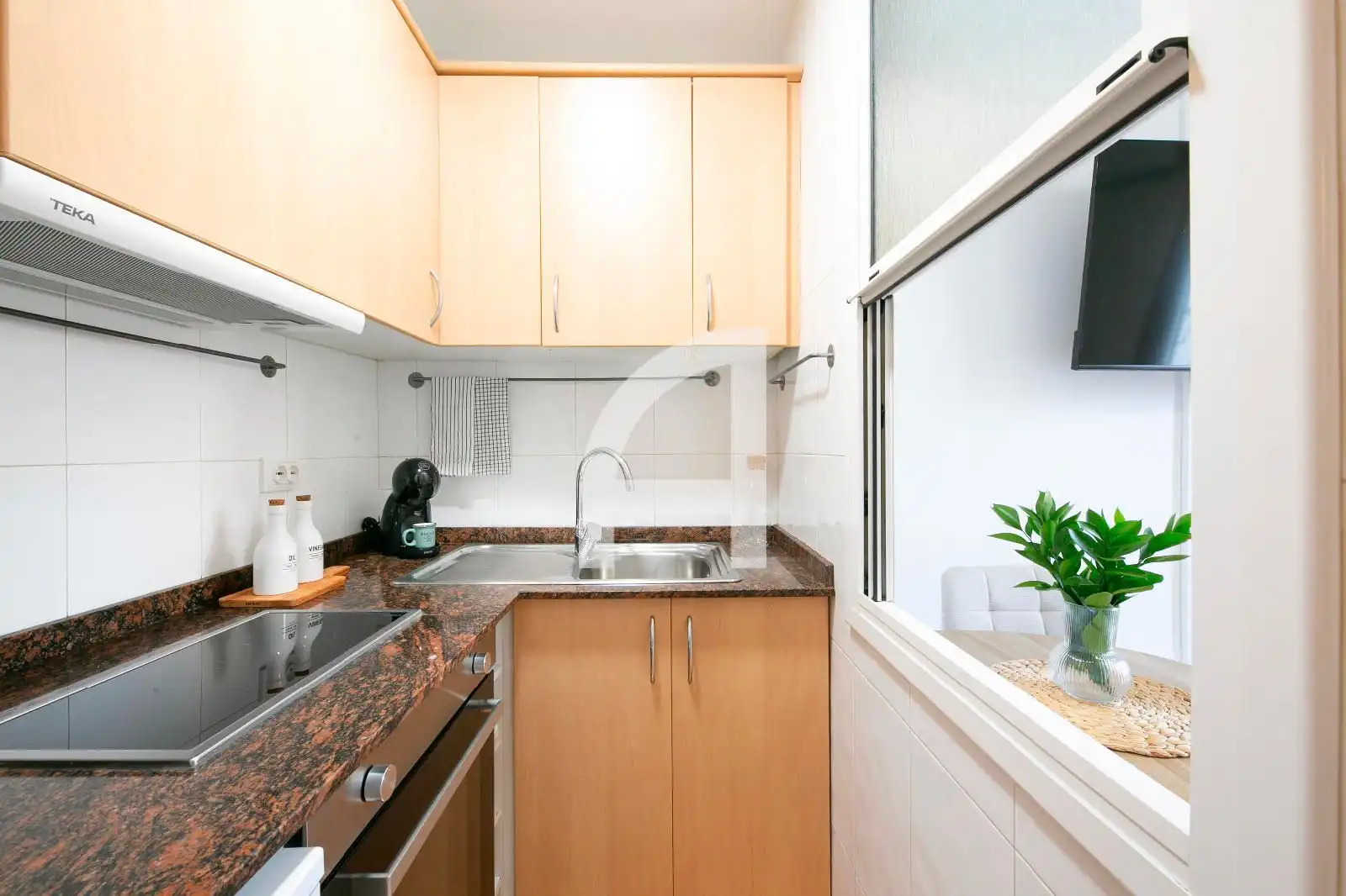 Flat with terrace to rent in Carrer de Santalo, imagen 12