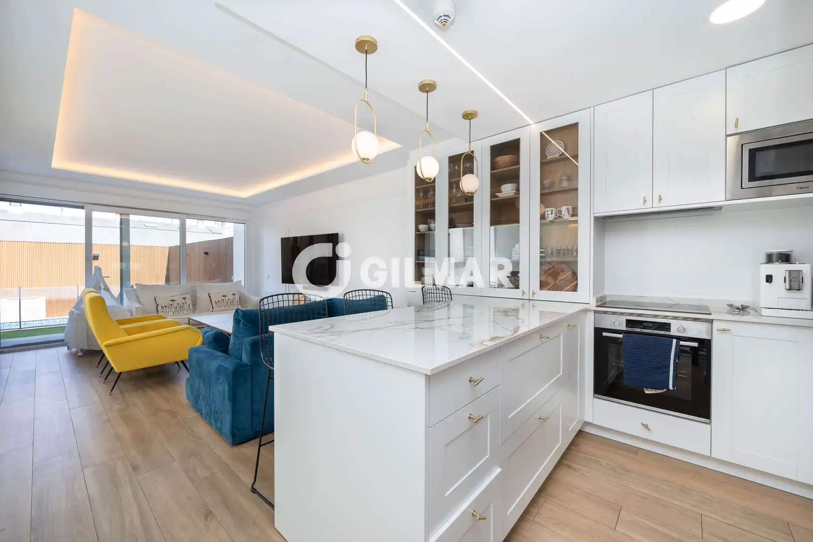 Cocina de Casa adosada en venta en Madrid con Calefacción, Jardín privado y Piscina