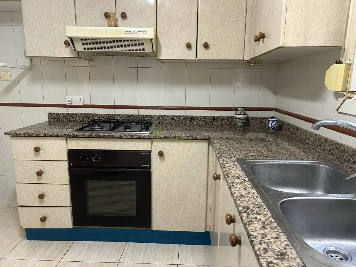 Cocina de Piso en venta en Castellón de la Plana / Castelló de la Plana con Aire acondicionado, Calefacción y Trastero