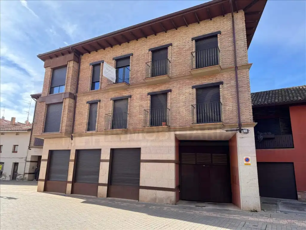 Vista exterior de Apartament en venda en Santurde de Rioja