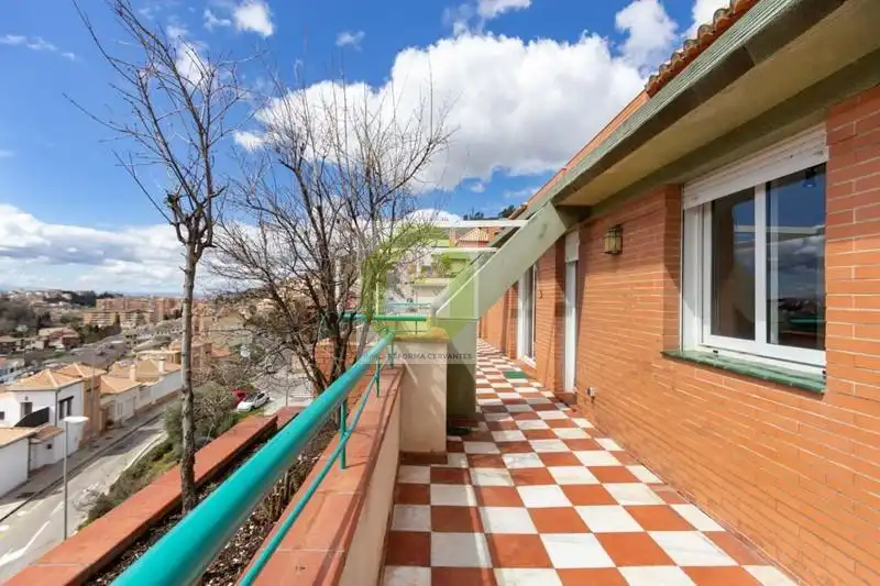 Terrassa de Àtic en venda en Granada
