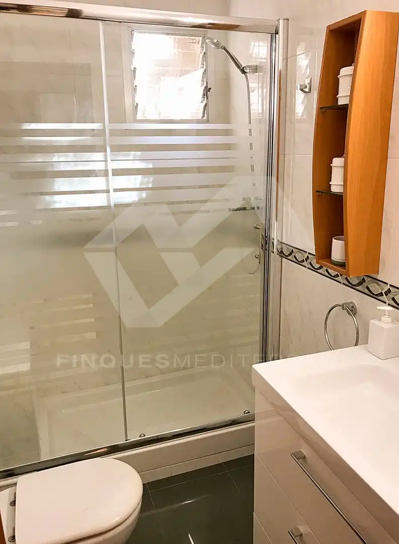 Bany de Pis de lloguer en Tarragona amb Aire condicionat, Calefacció i Terrassa