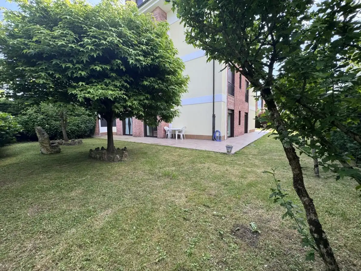 Garten von Wohnung zum Verkauf in Llanes mit Heizung, Privatgarten und Terrasse