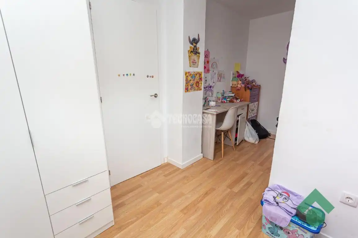 Bedroom of Flat for sale in Algeciras  with Furnished