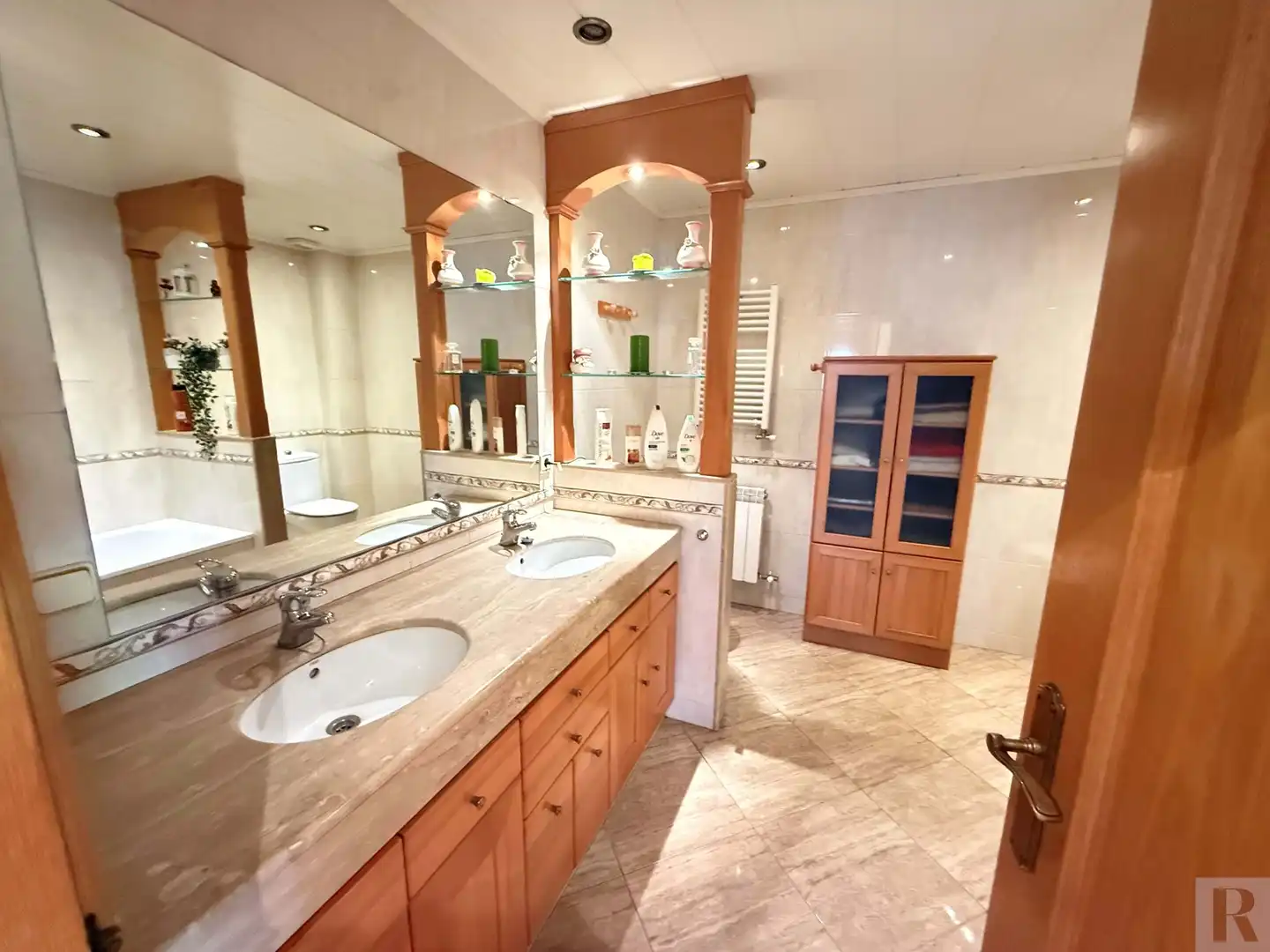 Casa adosada en venta en Avinguda Francesc Macià, Avià