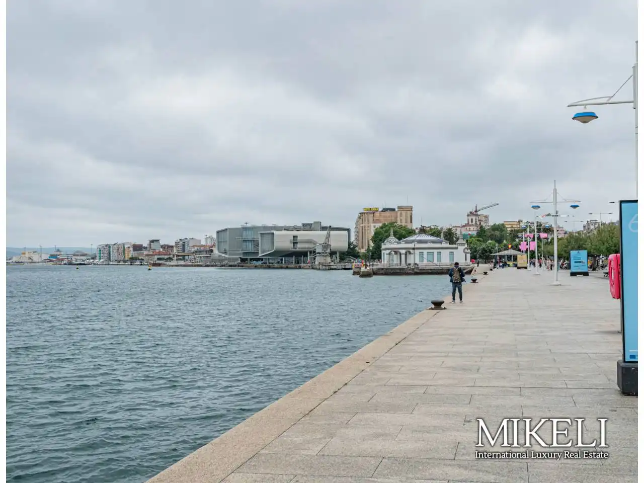 Außenansicht von Wohnung zur Miete in Santander mit Heizung, Möbliert und Balkon