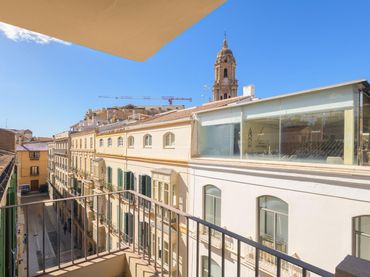 Flat with lift for sale in Calle GRANADA