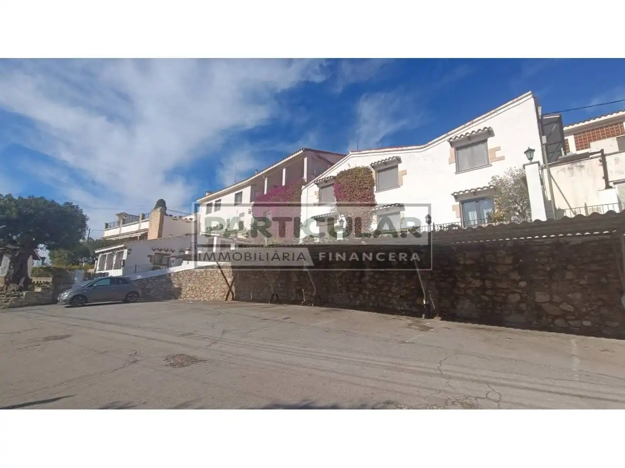 Mixed residential for sale in Calle Milà 1, imagen 3