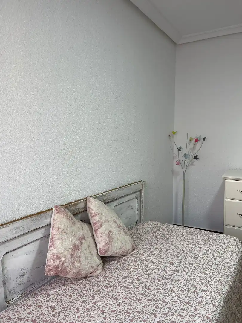 Habitación de Piso de alquiler en Plasencia con Aire acondicionado, Calefacción y Terraza