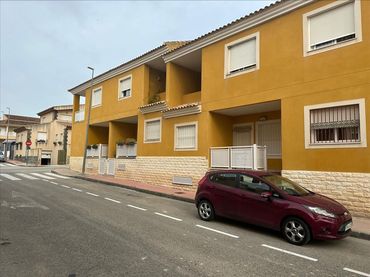Terraced house for sale in Calle Jesus Garcia 23