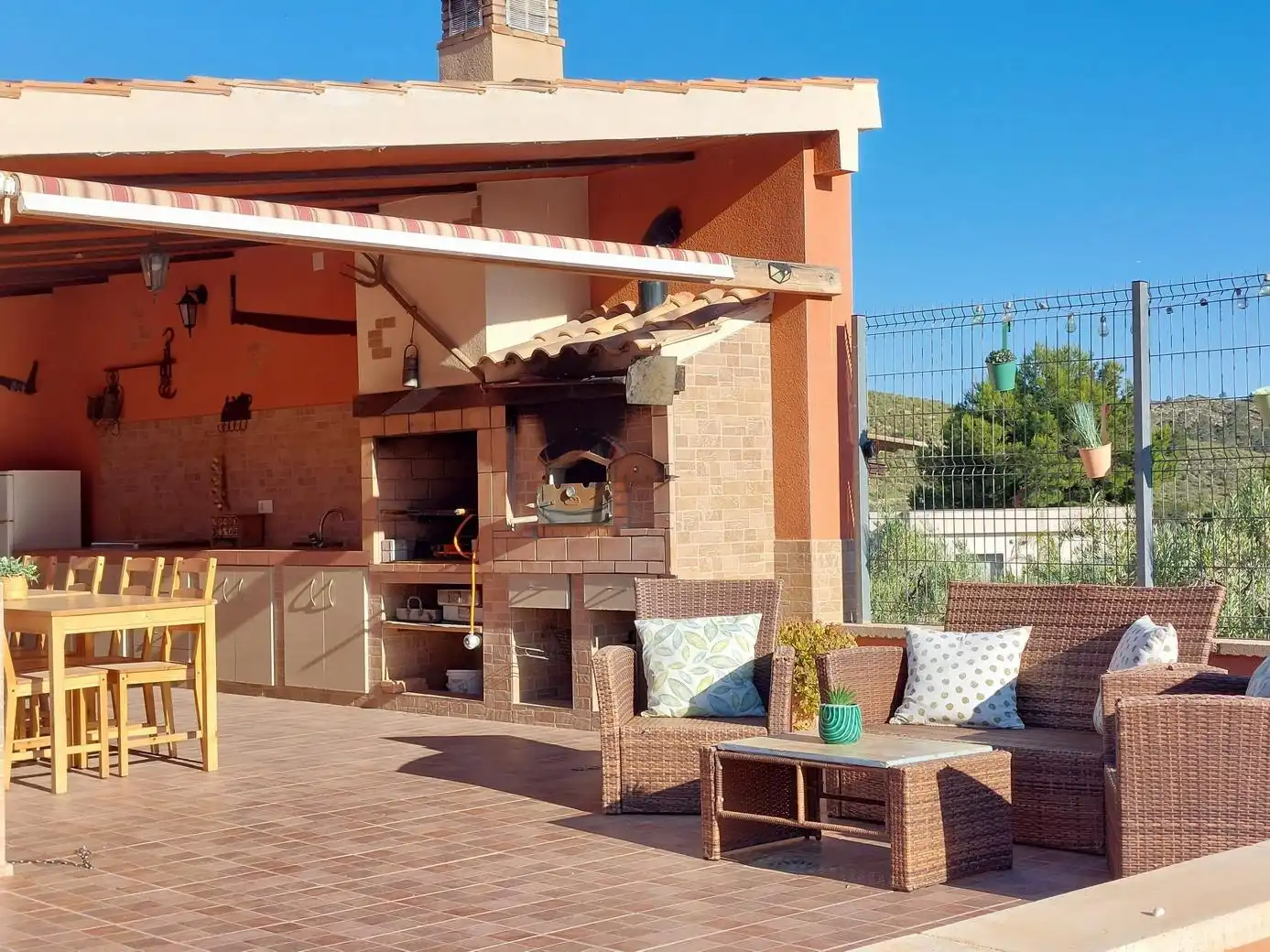 Terrassa de Casa o xalet en venda en Aigües amb Calefacció, Jardí privat i Terrassa