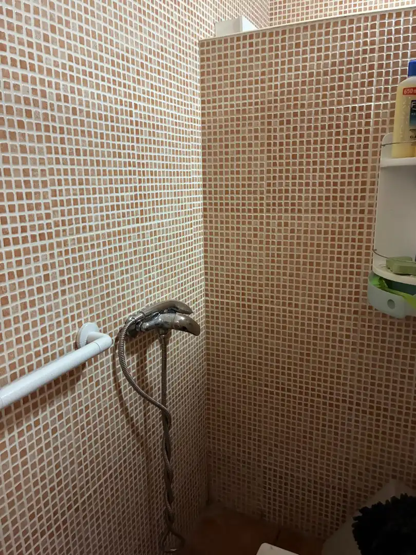 Bathroom of Flat for sale in Aranjuez  with Air Conditioner, Heating and Storage room