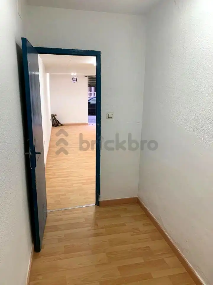 Geschaftsraum zum Verkauf in Badalona