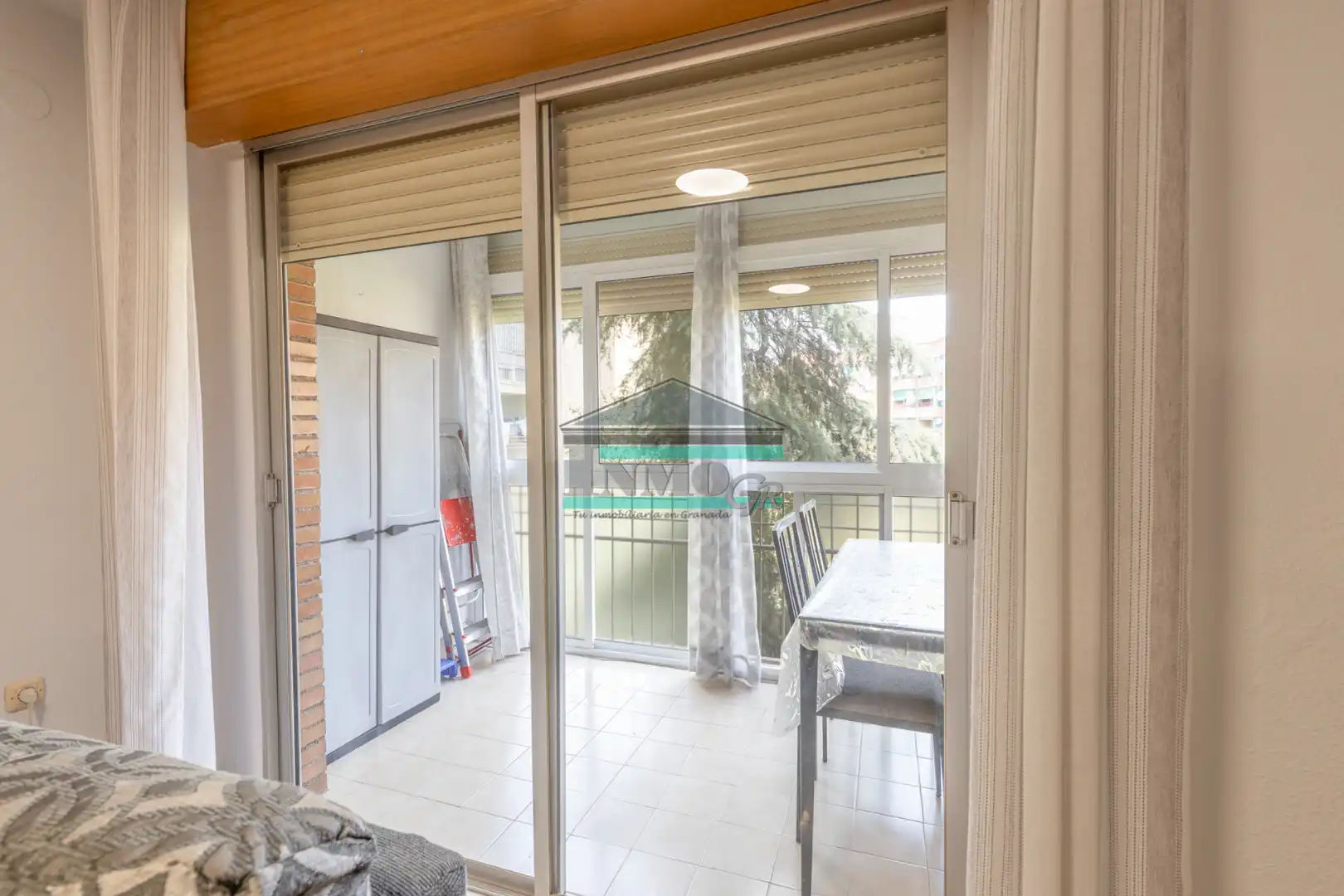Terrassa de Pis en venda en Granada amb Moblat i Balcó