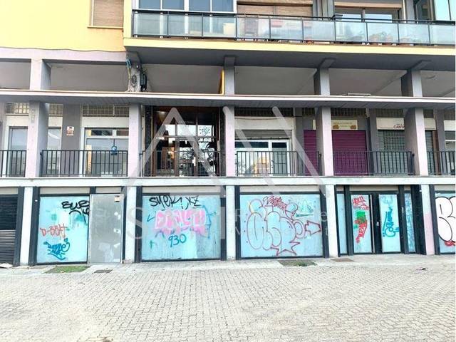 Local comercial en Venta en Carrer del Pont del Treball Digne en Sant Martí de Provençals