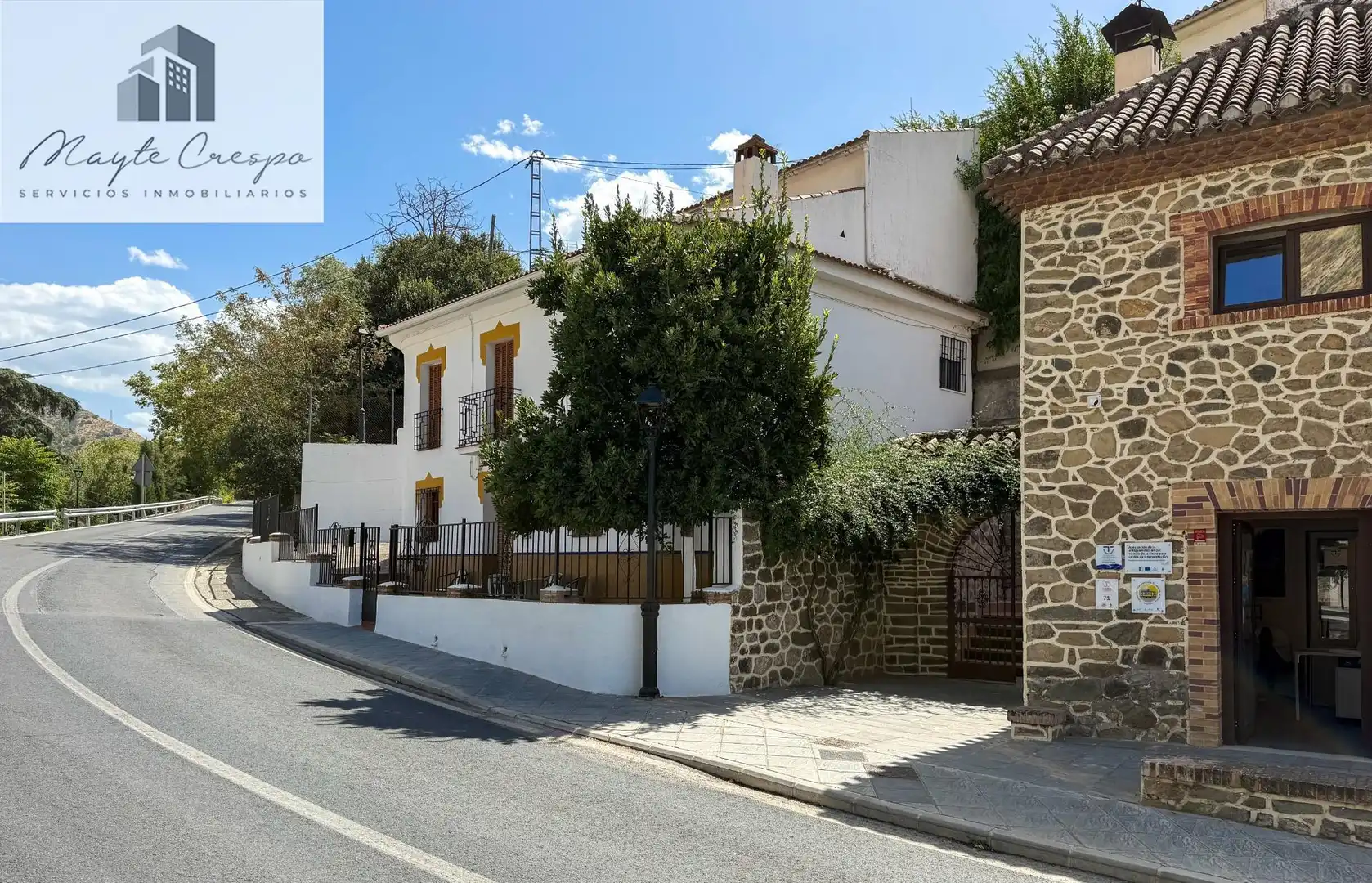 Exterior view of Houses for sale in Pinos Genil  with Heating, Private garden and Terrace