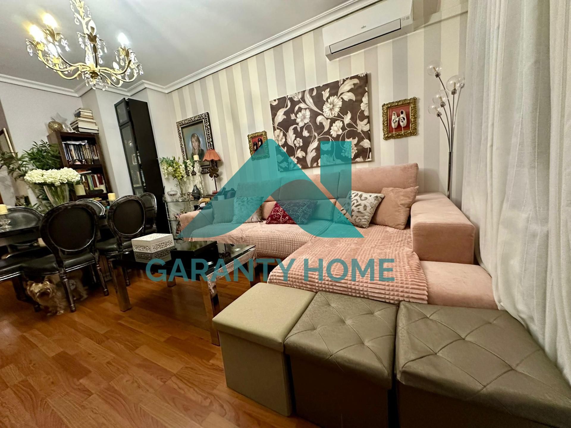 Sala d'estar de Pis en venda en Cáceres Capital amb Aire condicionat, Calefacció i Terrassa