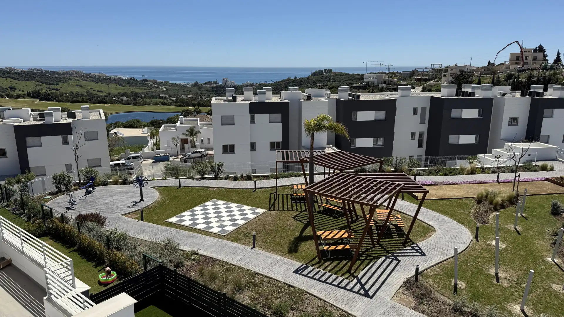 Terraza de Ático de alquiler en Estepona con Aire acondicionado, Calefacción y Terraza