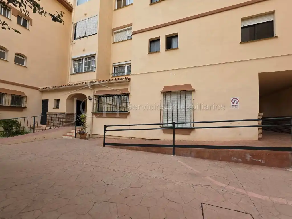 Vista exterior de Pis en venda en Mijas amb Moblat i Forn