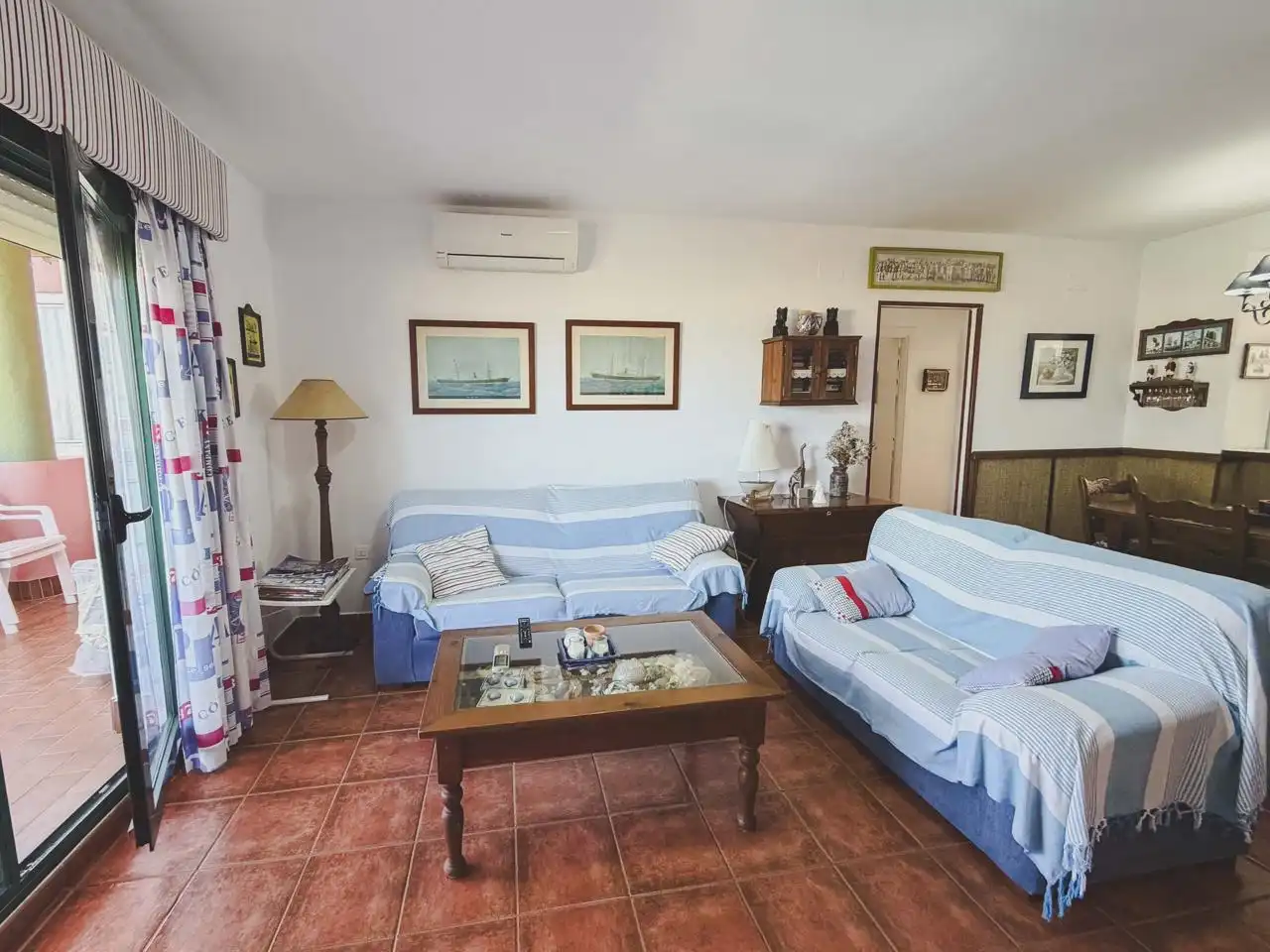 Living room of Flat for sale in Zahara de los Atunes  with Air Conditioner, Terrace and Furnished