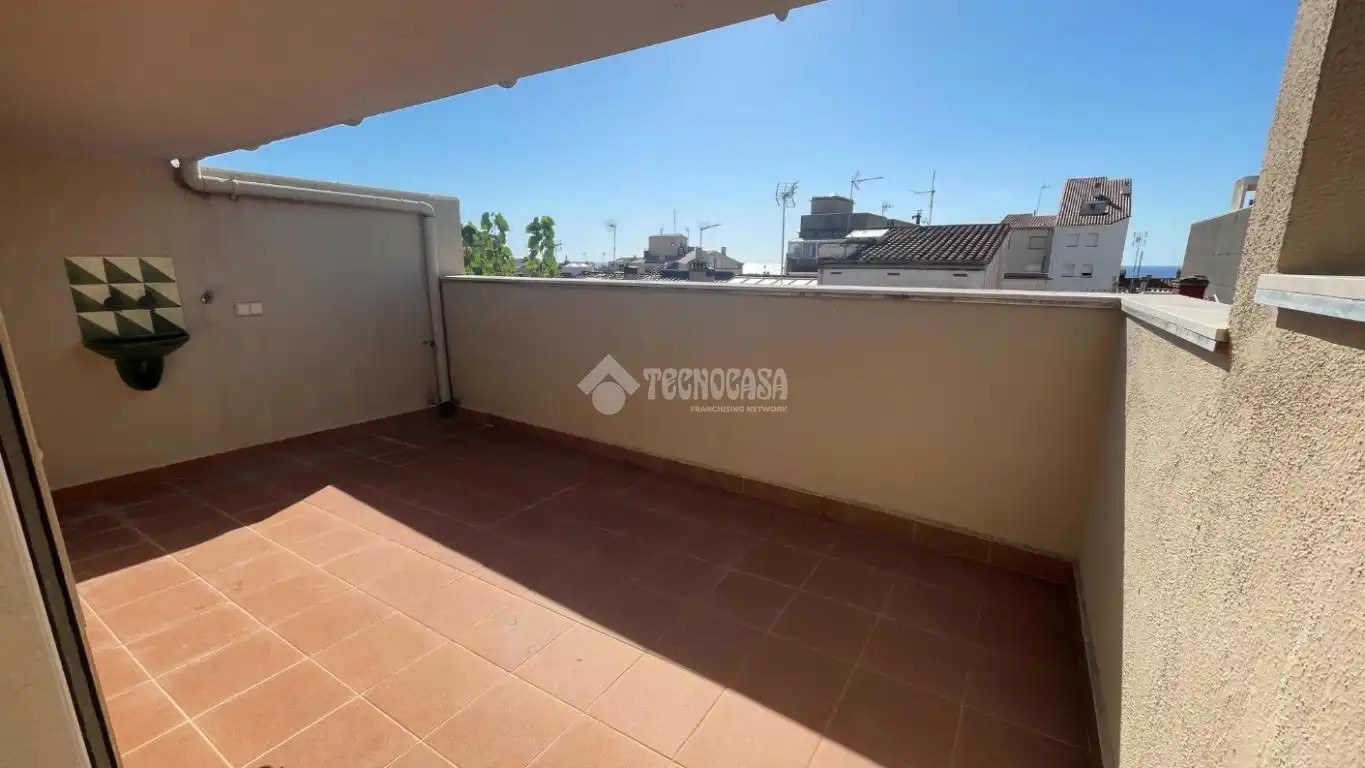 Terrace of Flat for sale in Centre  
