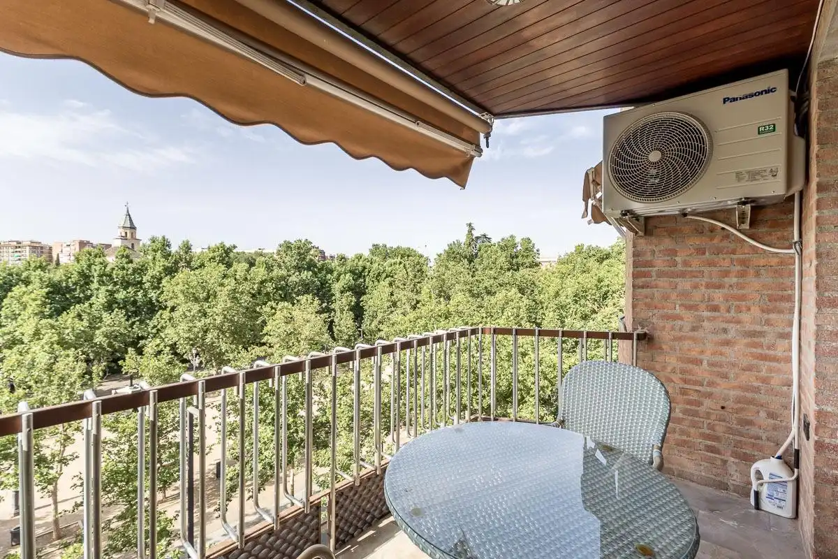 Terrasse von Wohnung zur Miete in Granada mit Heizung und Terrasse