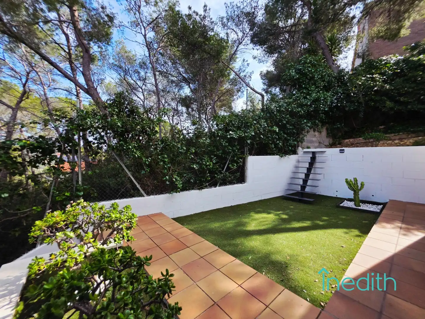 Jardí de Casa o xalet en venda en Cubelles amb Calefacció, Jardí privat i Terrassa