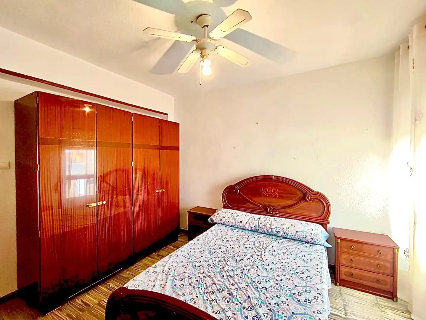 Dormitori de Casa o xalet en venda en Santa Pola