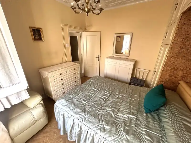 Habitación de Piso en venta en Madrid con Calefacción y Amueblado