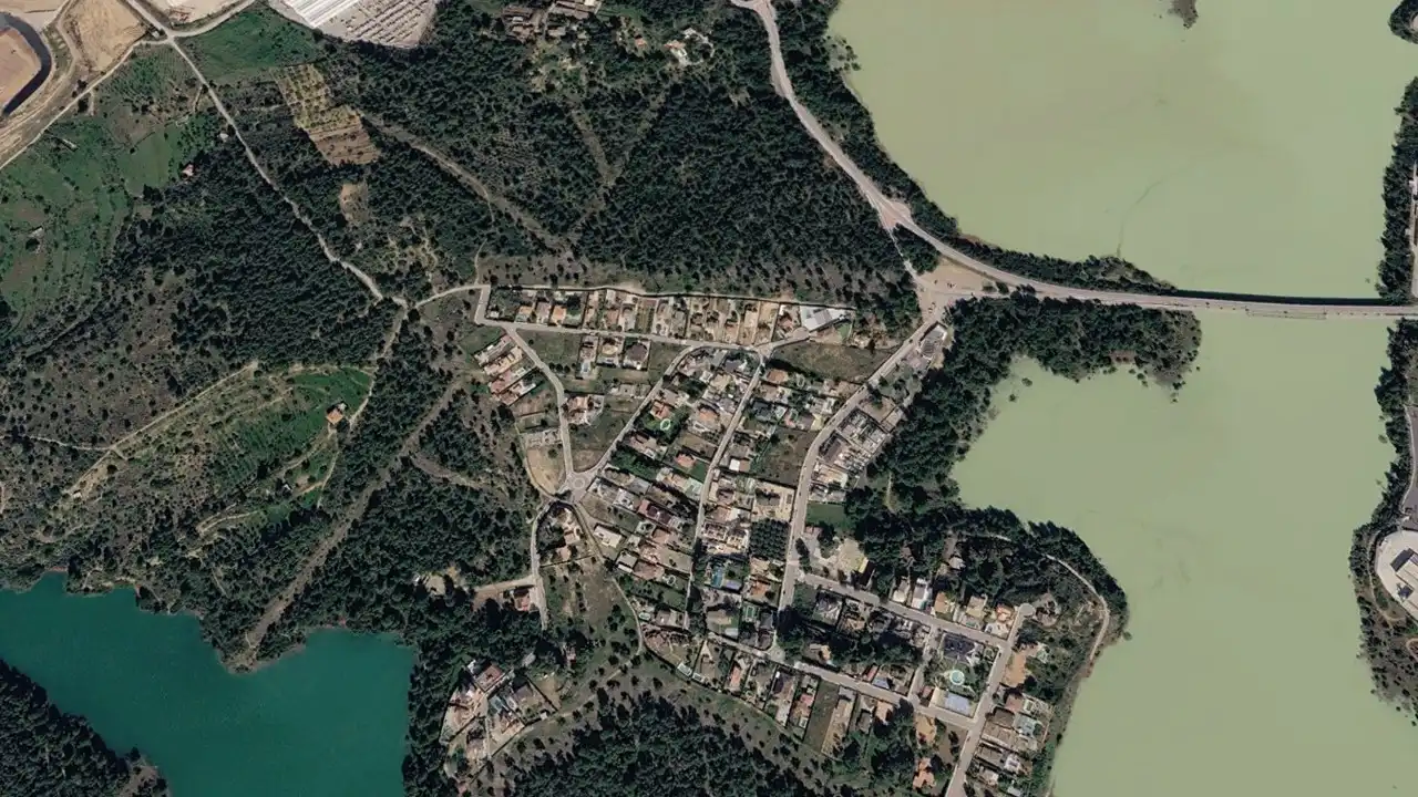 Rustikales Grundstück zum Verkauf in C/ Los Olivos, imagen 3