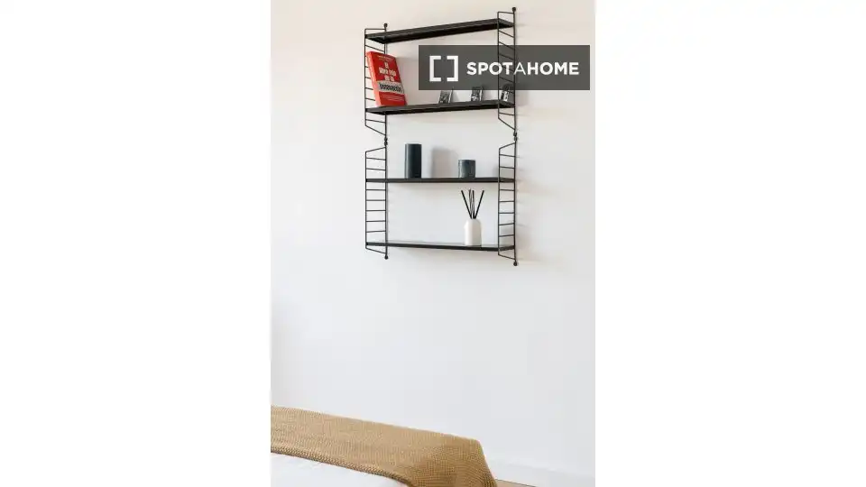 Bedroom of Flat for rent in Barcelona  with Air Conditioner, Heating and Furnished
