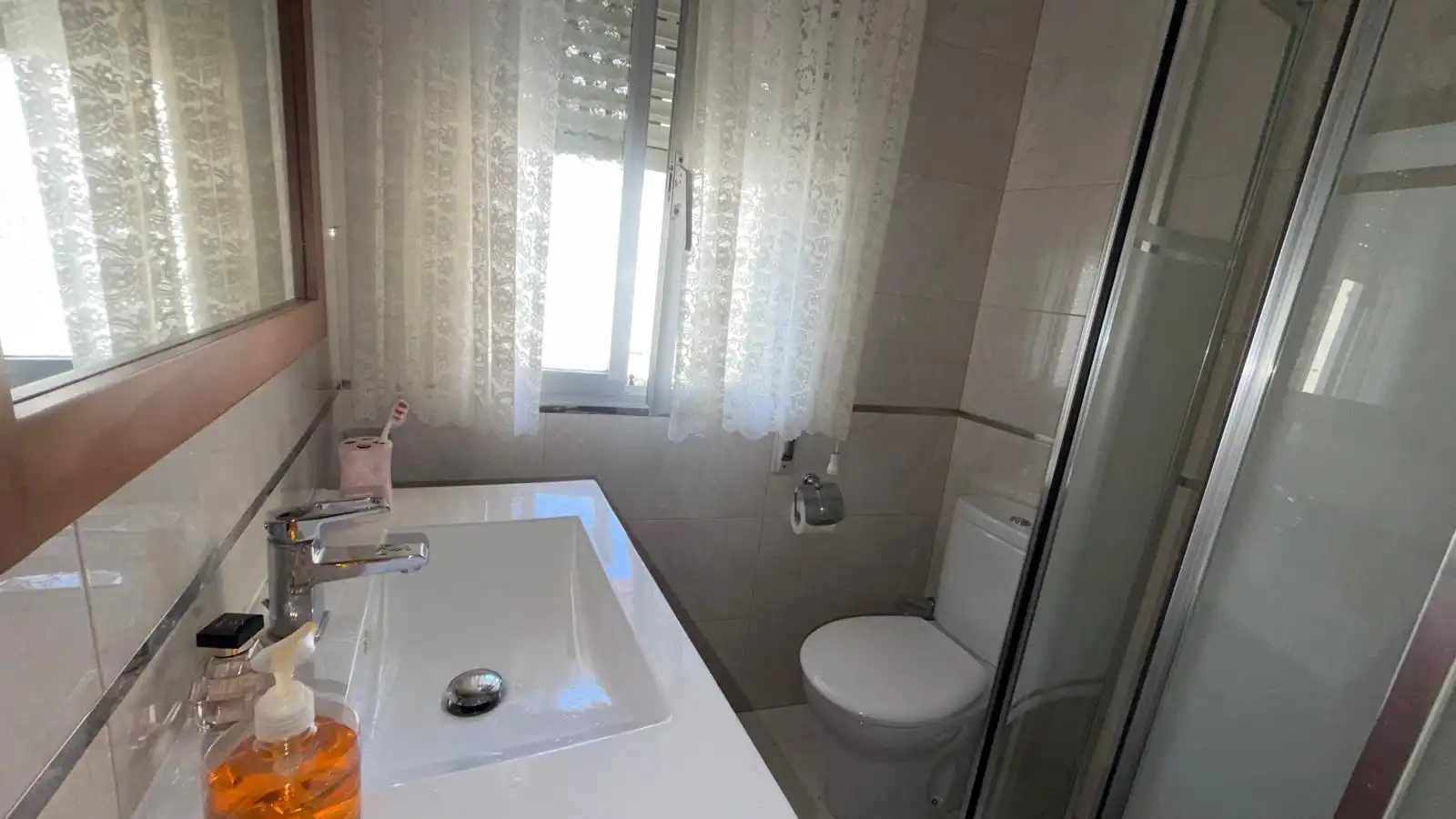 Bany de Casa o xalet de lloguer en Trasmiras amb Calefacció, Moblat i Balcó