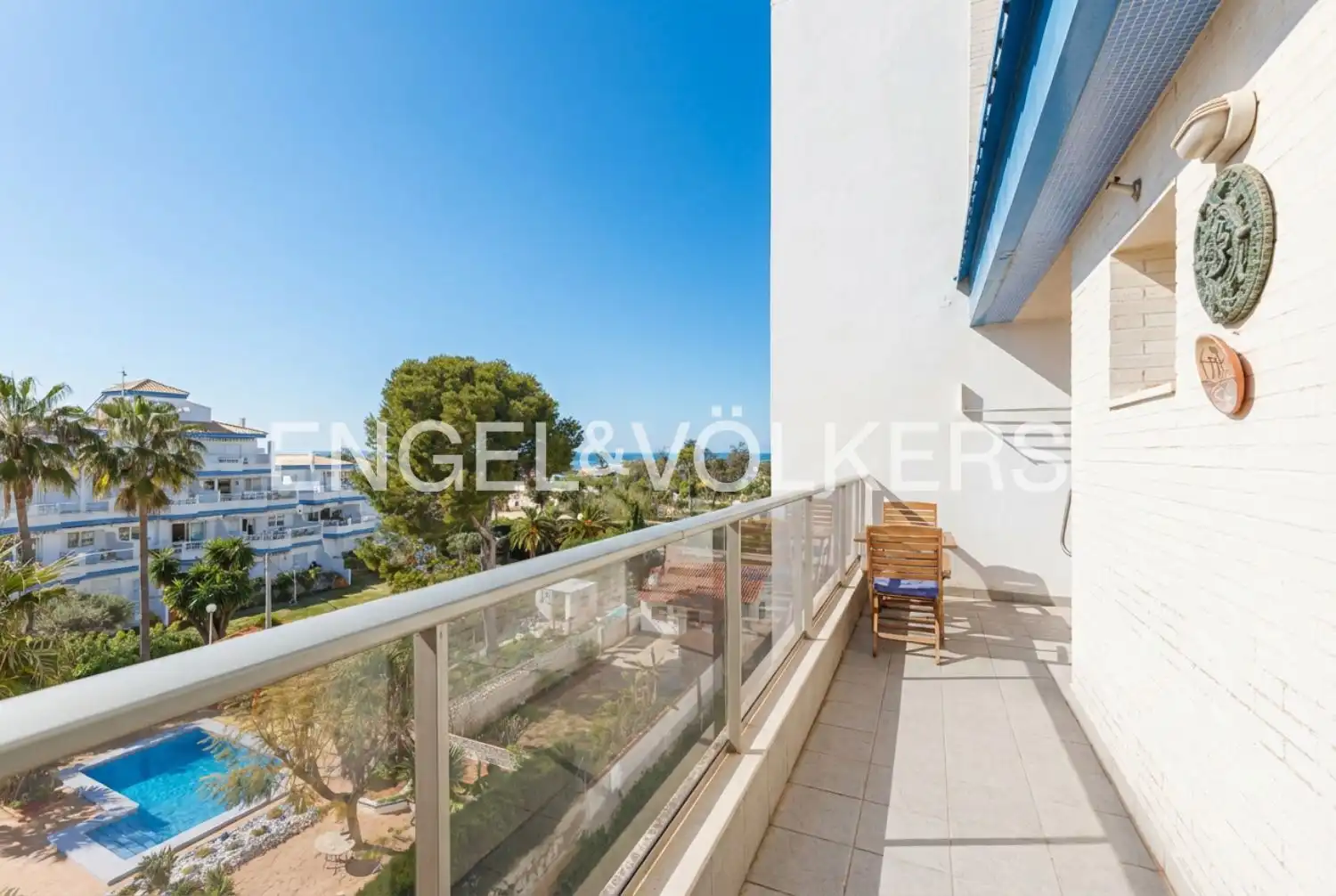 Terraza de Ático en venta en Dénia con Aire acondicionado, Calefacción y Jardín privado