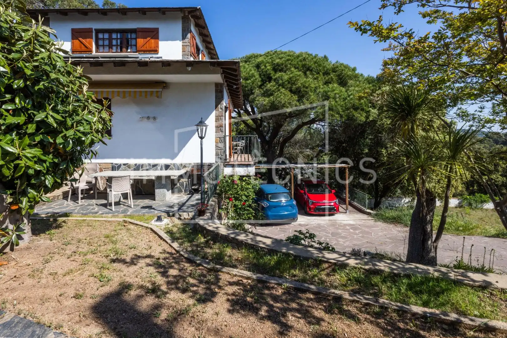 Vista exterior de Casa o chalet en venta en Llinars del Vallès con Aire acondicionado, Calefacción y Alarma