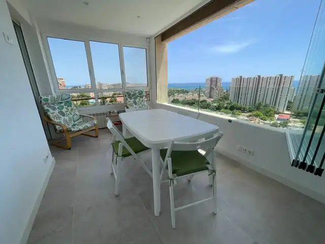 Terraza de Piso de alquiler en Alicante / Alacant con Terraza, Amueblado y Internet