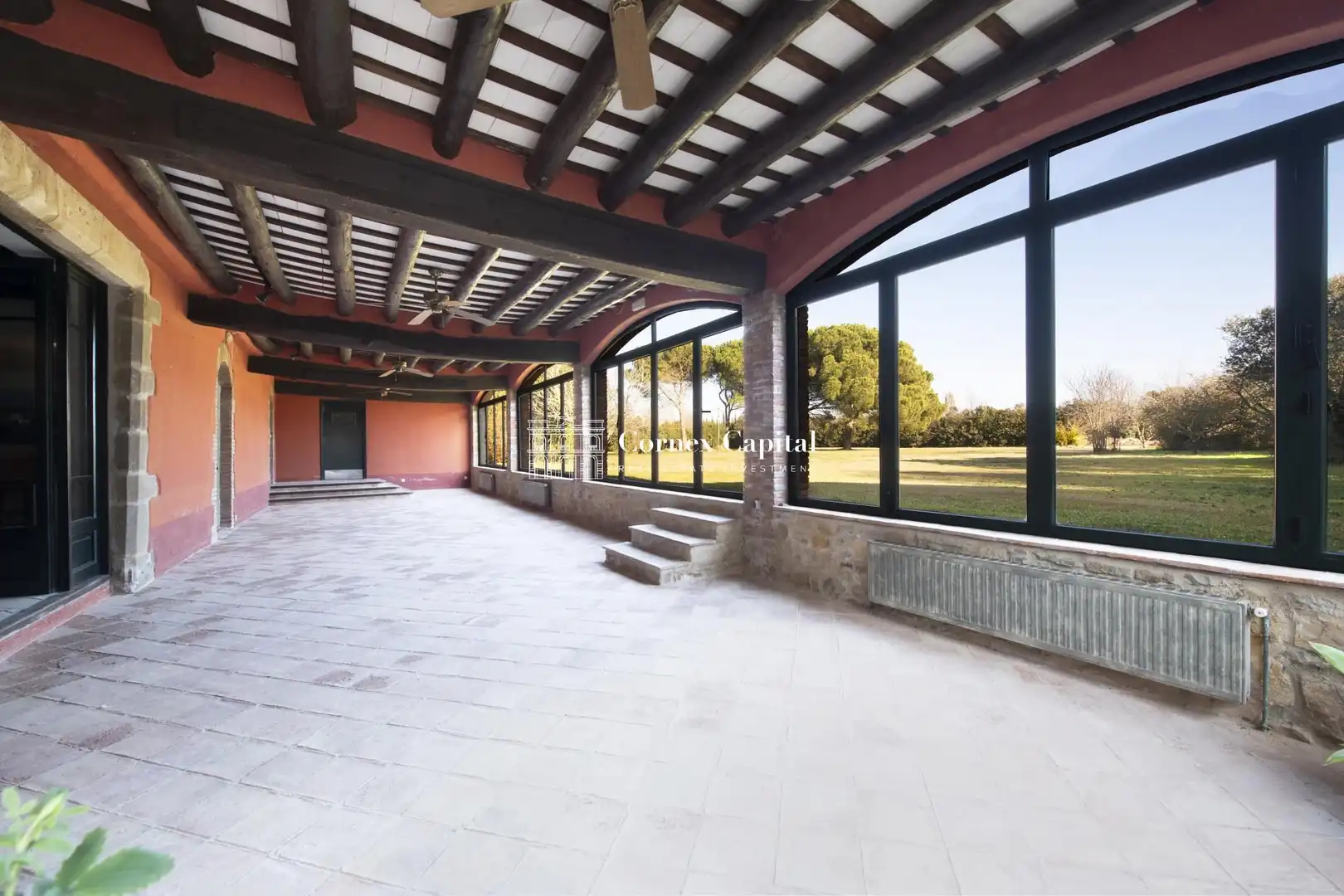 Terrassa de Edifici en venda en Parlavà