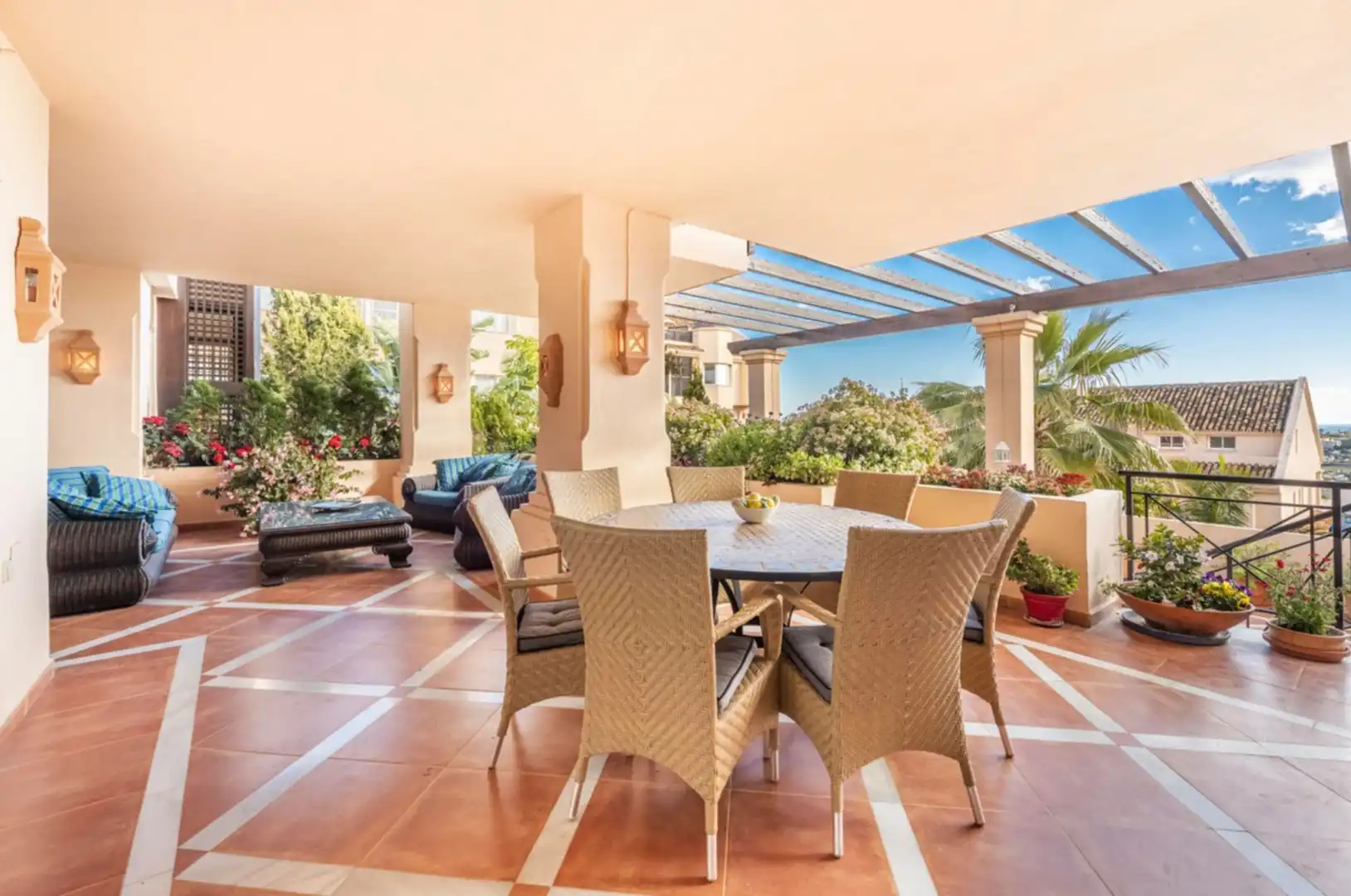 Home with pool for sale in Nueva Andalucía, imagen 19