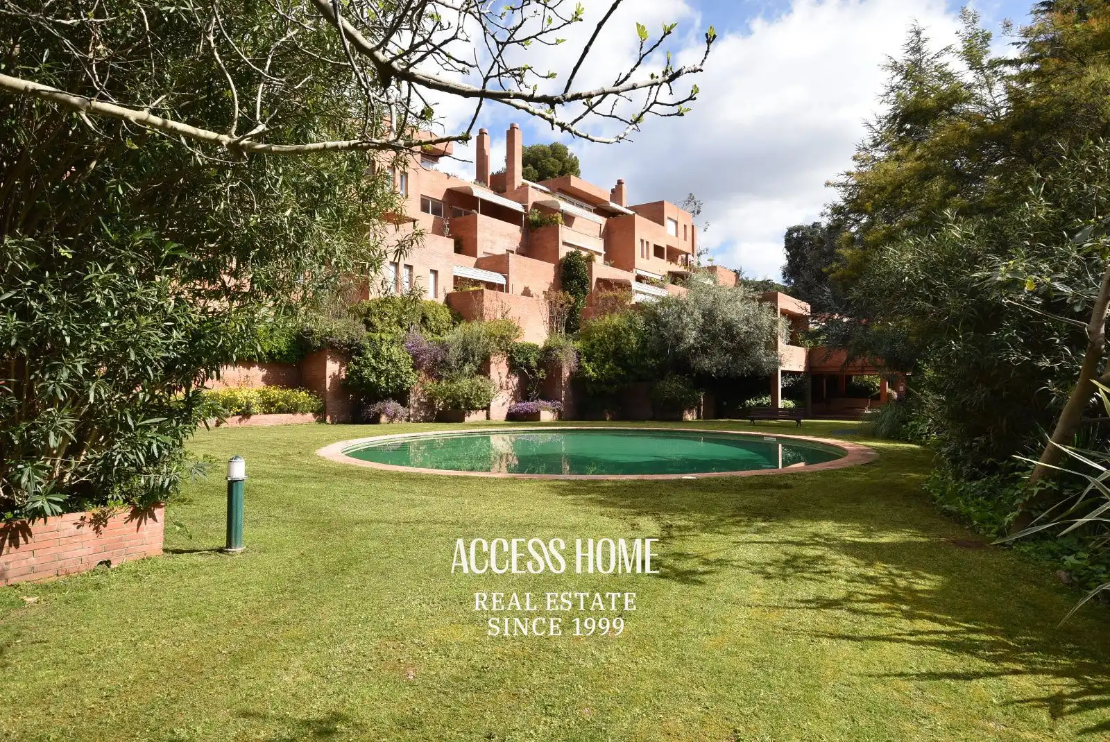 Außenansicht von Maisonette zur Miete in Sant Vicenç de Montalt mit Klimaanlage, Heizung und Privatgarten