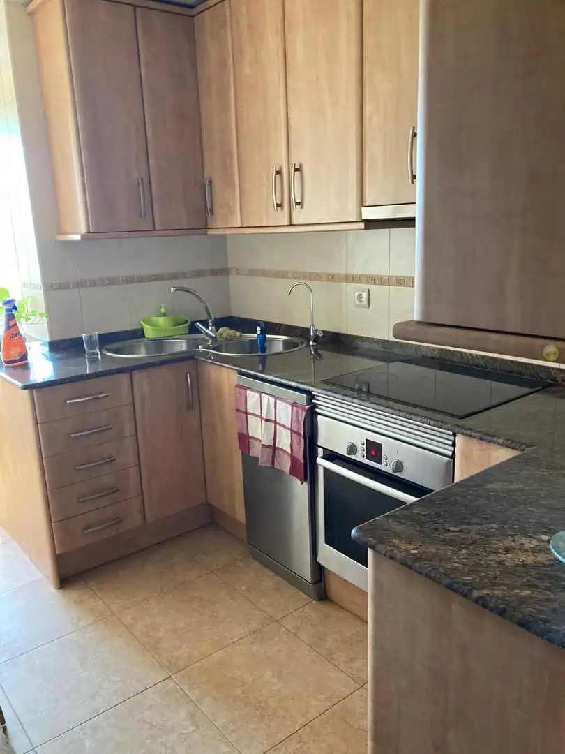 Cocina de Piso de alquiler en Rubí con Aire acondicionado, Terraza y Amueblado