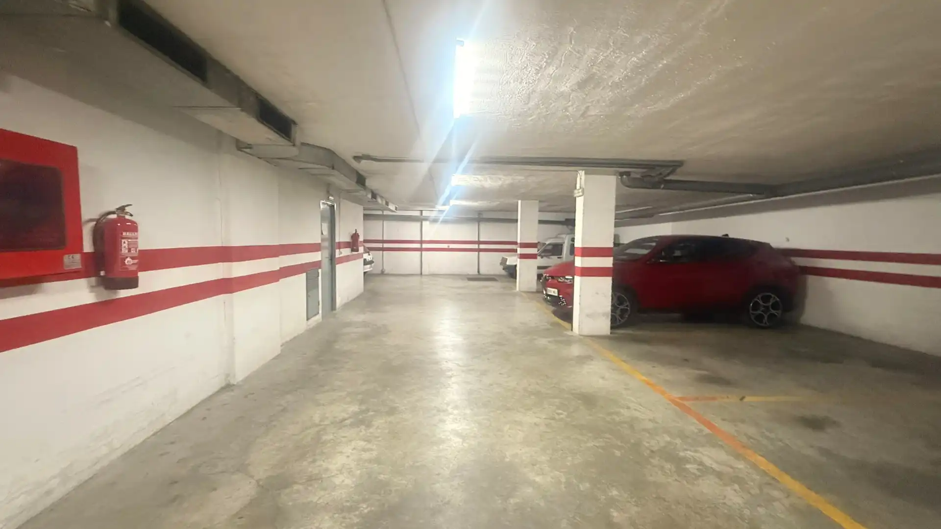 Parkplatz von Garage zum Verkauf in Córdoba