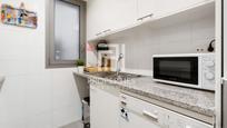 Kitchen of Flat for sale in  Barcelona Capital  with Air Conditioner, Heating and Balcony