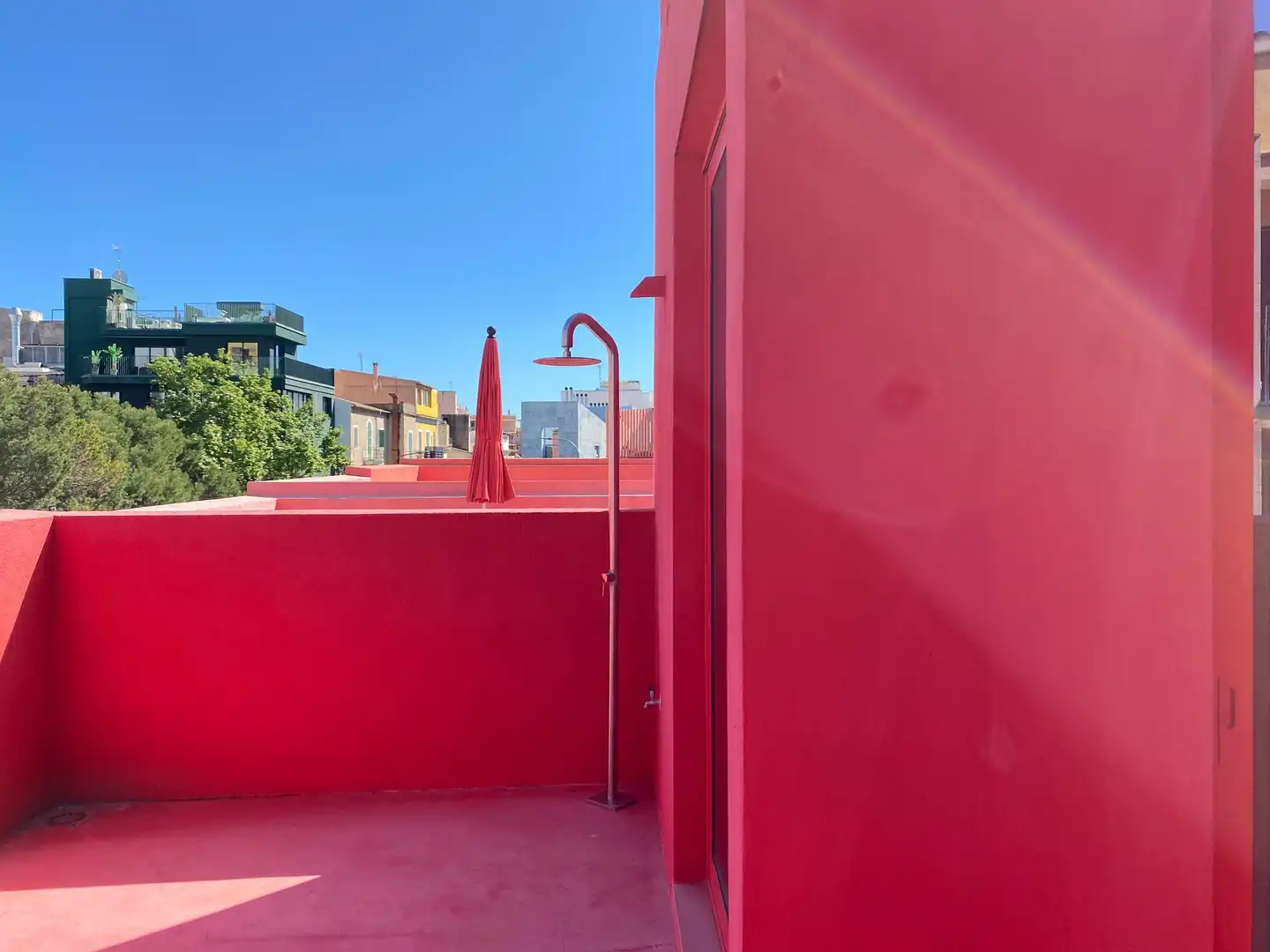 Außenansicht von Maisonette zur Miete in  Palma de Mallorca mit Terrasse und Balkon
