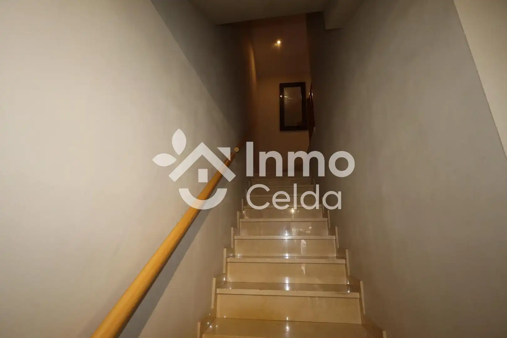 Casa adosada en venta en Chiva con Aire acondicionado, Calefacción y Jardín privado