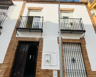 Vista exterior de Casa adosada en venda en Montilla