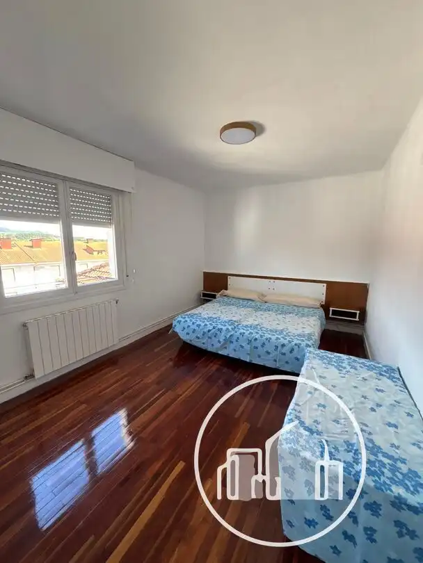 Habitación de Piso en venta en Medina de Pomar con Calefacción